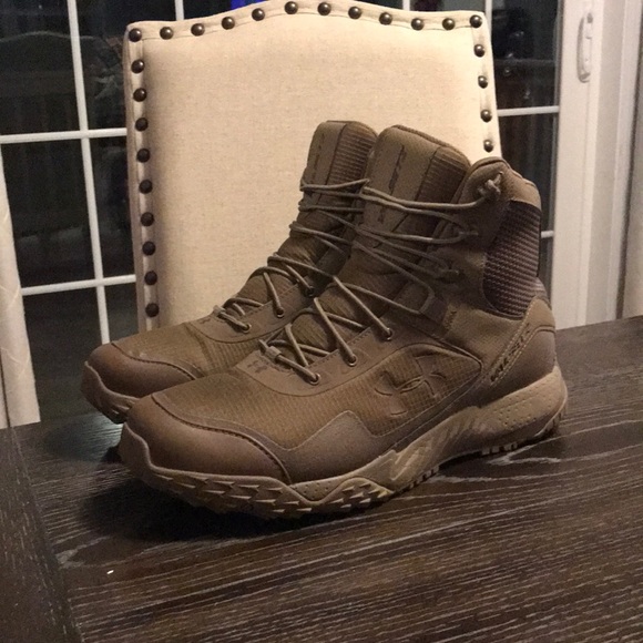 under armour army green shoes